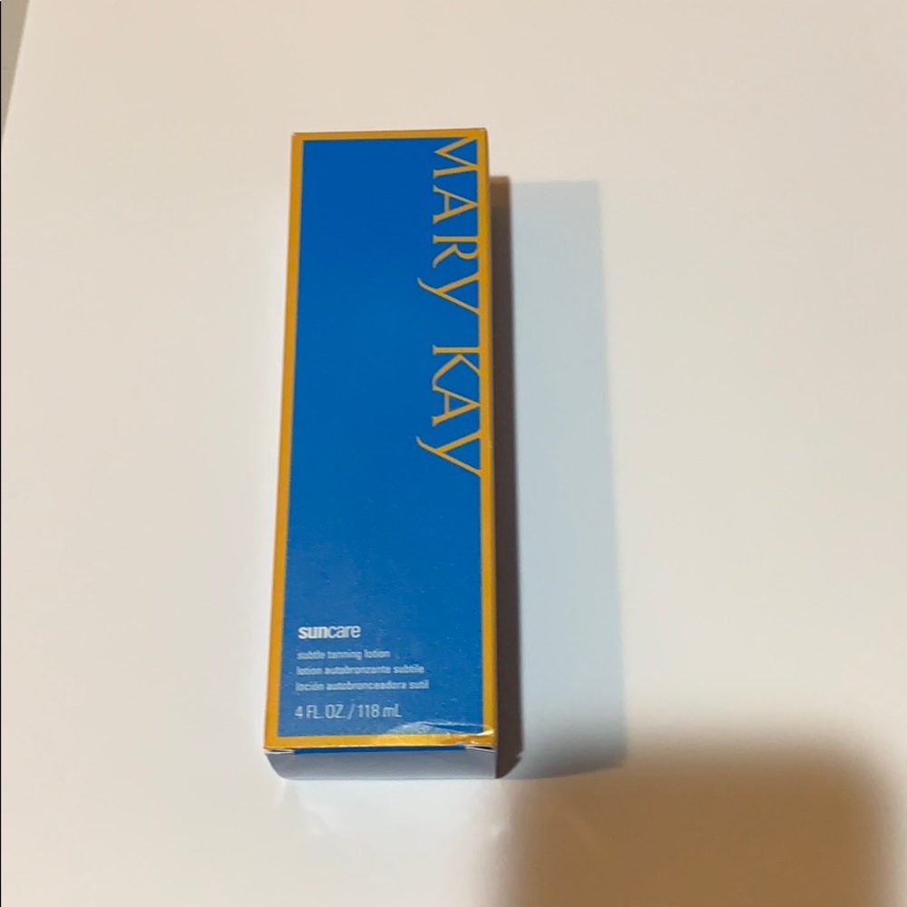 BRAND NEW*** Subtle Tanning Lotion Mary Kay